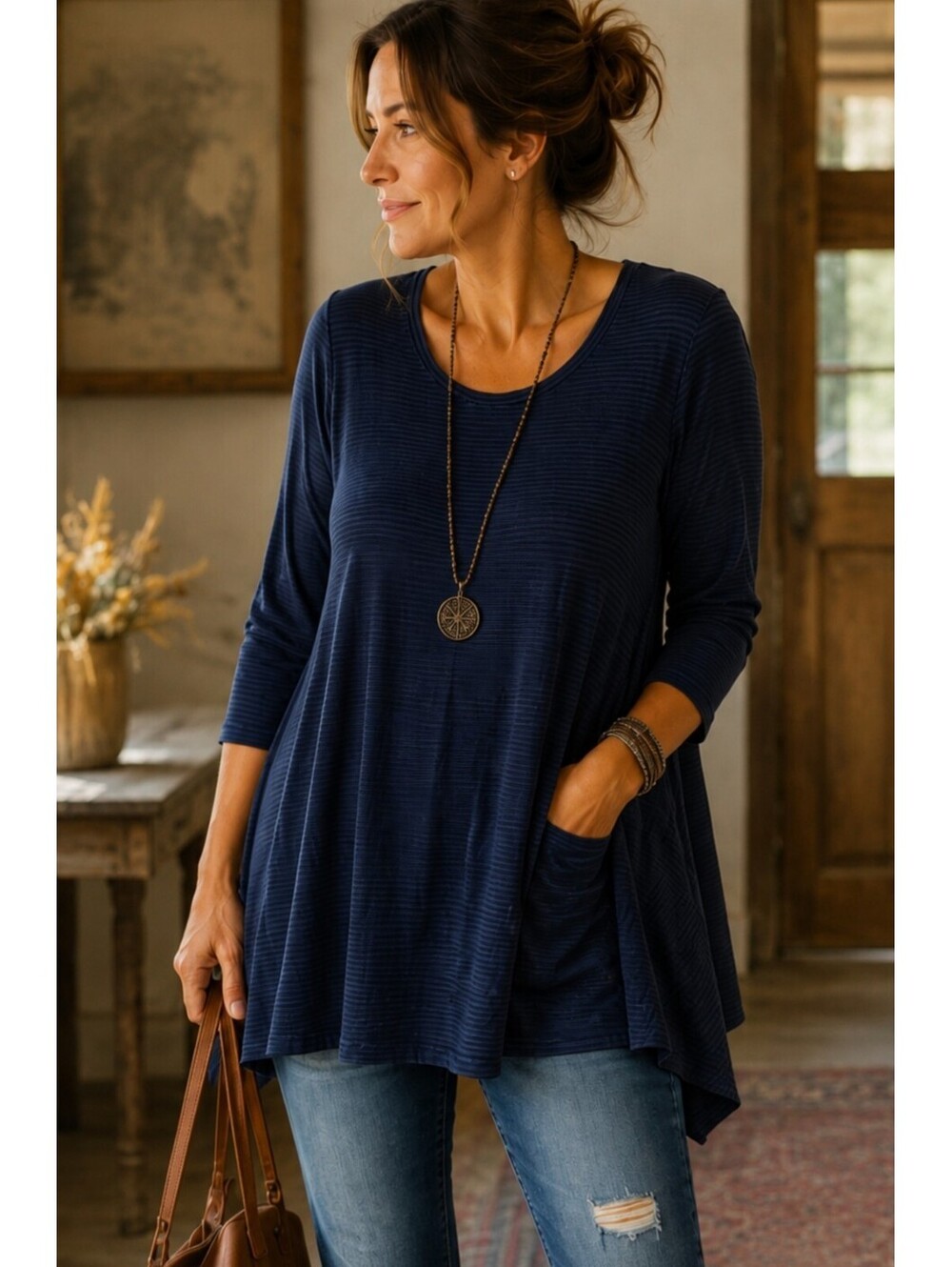 Cut Loose Stretch Tunic Top Women Sz Medium Navy Stripe Sharkbite USA Langenlook